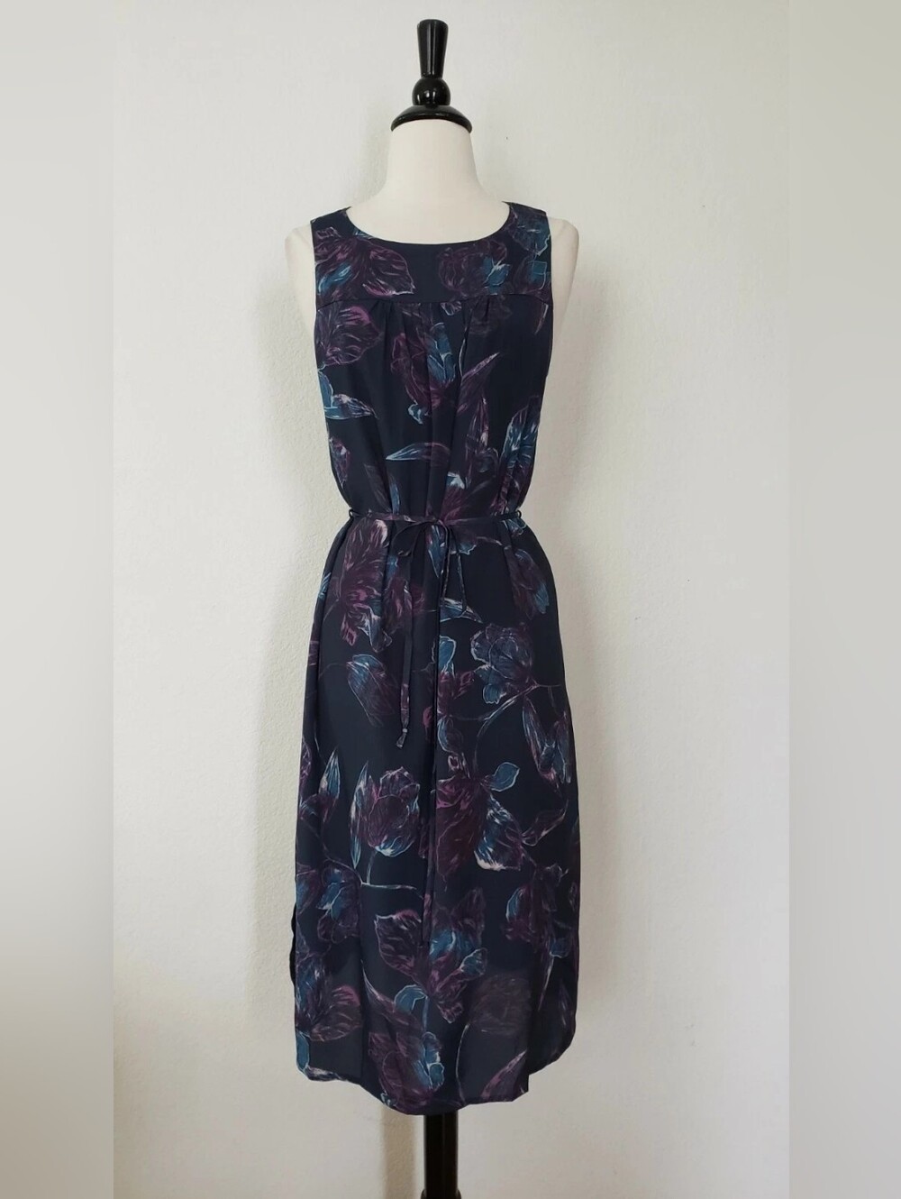 Sleeveless Navy Floral Midi Dress with Tie Waist